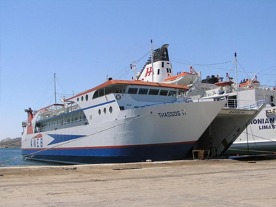 Συνδρομή του Λιμενικού για τη μεταφορά ασθενών