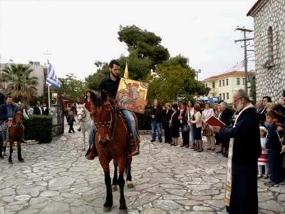 Θεσπρωτία: Με τα άλογα η λιτανεία της εικόνας του Αγίου Γεωργίου