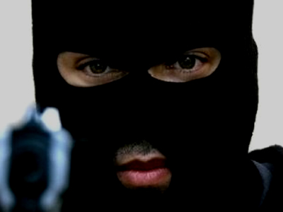 Δεν αστειευόταν ληστής στην Κατερίνη