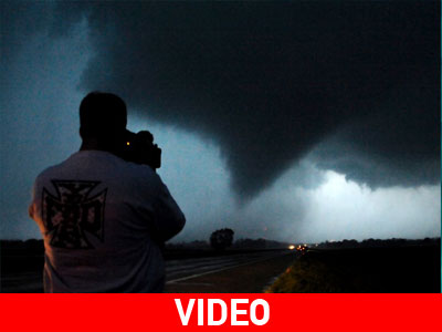 Ανεμοστρόβιλοι σαρώνουν Οκλαχόμα και Κάνσας