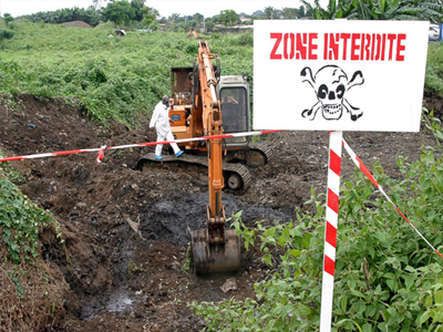 Ζητά έρευνα για τον φάκελο «Trafigura»