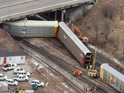 Εκτροχιασμός τραίνου στην Ινδία – Τρεις νεκροί