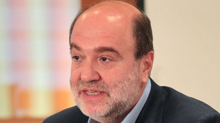 Αλεξιάδης: «Μόνο με χρήση κάρτας το αφορολόγητο από το 2016»