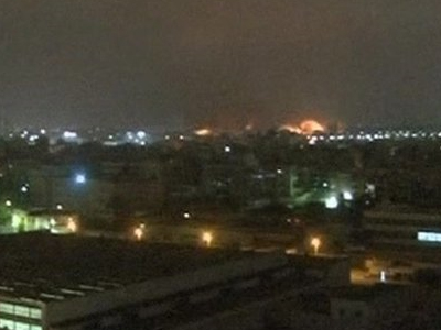 Νύχτα αεροπορικών βομβαρδισμών στην Τρίπολη