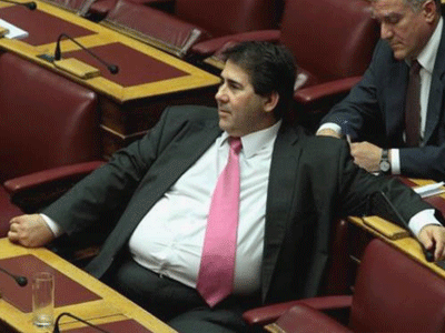 Τον έστειλε αδιάβαστο ο Τέρενς Κουίκ