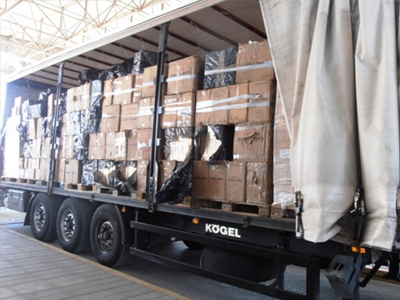 Τέμπη: «Stop» σε φορτηγό με λαθραία τσιγάρα