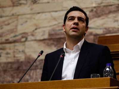 Bloomberg: «Η Ευρώπη και η Ελλάδα βρίσκονται σε πόλεμο για το τίποτα»