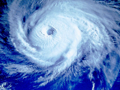 Τυφώνας απειλεί πόλη στο Μεξικό