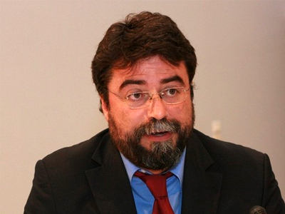 Β. Οικονόμου: Συναινετική λύση για να βγούμε από το πολιτικό αξιέξοδο