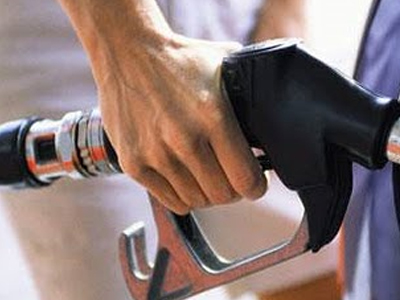 Έκλεβε καύσιμα από αντλία βενζινάδικου