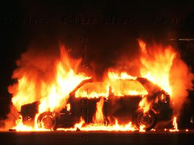 «Λαμπάδιασε» Ι.Χ. στο Ρέθυμνο