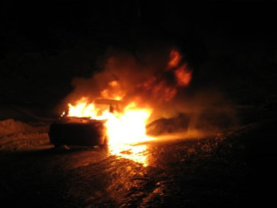 «Λαμπάδιασαν» έξι οχήματα στο Πήλιο