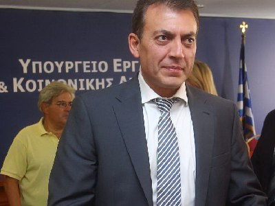 Τον Οκτώβριο οι αποφάσεις για τον κατώτατο μισθό