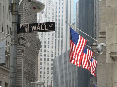 Χριστουγεννιάτικος… μποναμάς στη Wall Street