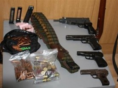 Είχε μετατρέψει το σπίτι του σε οπλοστάσιο