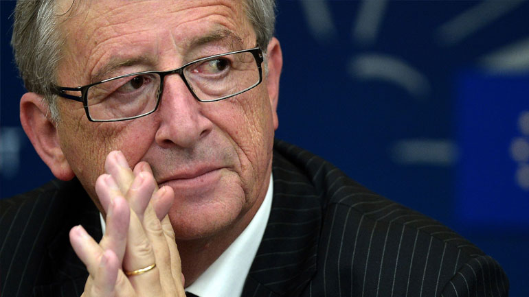 Γιουνκέρ: Θα βοηθήσουμε την Ελλάδα στην αντιμετώπιση της προσφυγικής κρίσης