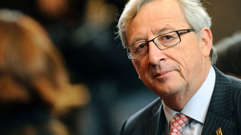 Πρόταση Γιούνκερ για μείωση του ΦΠΑ στις ηλεκτρονικές εκδόσεις των εφημερίδων