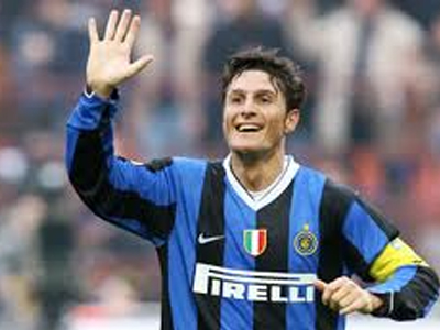 Στο πλευρό του Τζενάρο Γκατούζο ο Χαβιέρ Ζανέτι