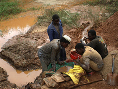 Σκέψεις για εθνικοποιήσεις των ορυχείων της Ζιμπάμπουε