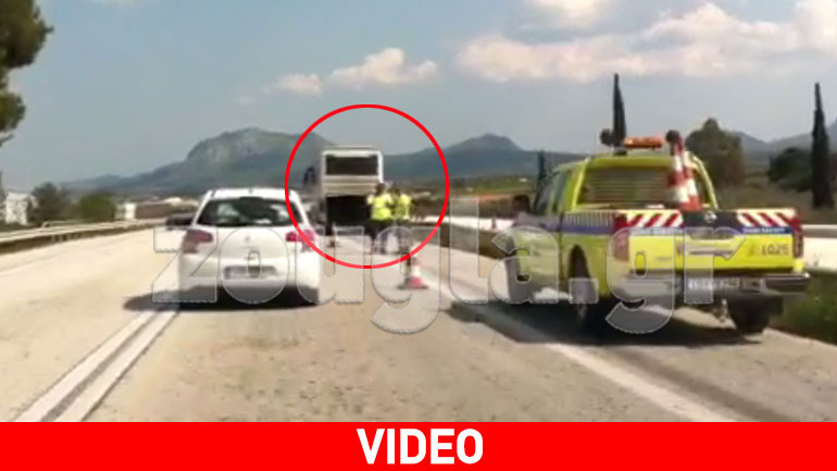 Λεωφορείο «έμεινε» στην Εθνική Πατρών-Κορίνθου