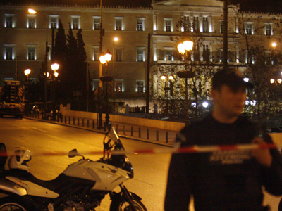 Φάρσα το τηλεφώνημα για βόμβα και στη Βουλή