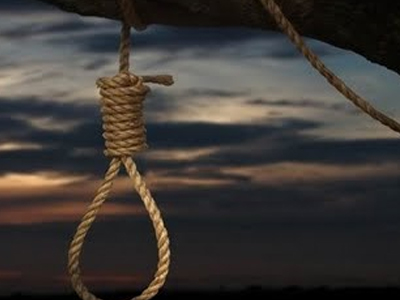 Βρέθηκε δεμένος με σχοινί σε δένδρο