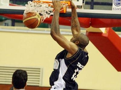 «Πρόκληση το three peat»