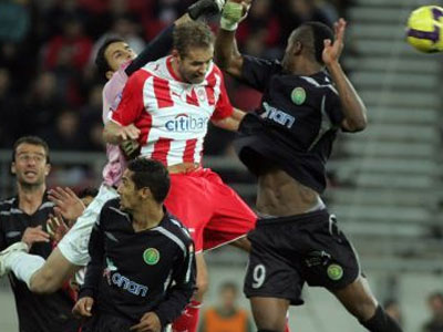 «Ταύρος» ο Μέλμπεργκ, παίζει με την ΑΕΚ