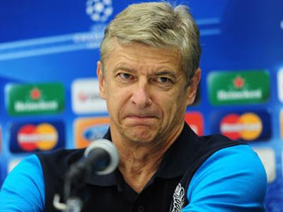 Βενγκέρ: «Η εμπειρία κρατάει την Άρσεναλ ψηλά»