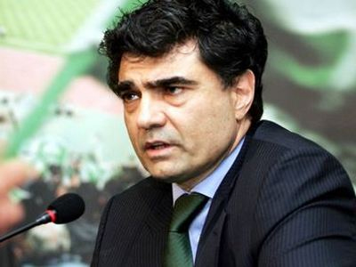 Βαρδινογιάννης: «Δεν συντηρώ εγώ το πολεμικό κλίμα»