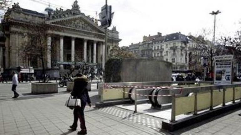 Βρυξέλλες: Έκλεισαν σταθμοί του μετρό λόγω τρομοκρατικής απειλής