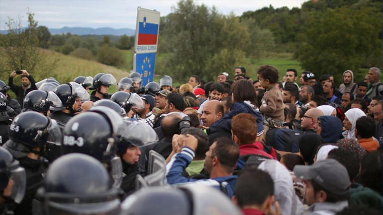 Σλοβενία: Χιλιάδες διαδηλωτές εναντίον ενός κέντρου φιλοξενίας προσφύγων