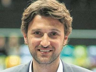 Πέσιτς: «Τιμή μας που θα παίξουμε με τον Ολυμπιακό»