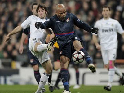 ΠΑΟ: Στροφή σε Μπουμσόνγκ και Σαρ