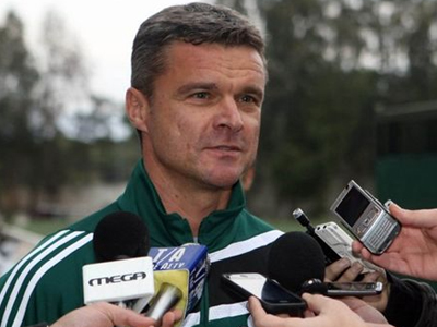 Στον πάγκο του Αιγάλεω ο Βαζέχα