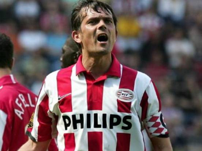 Αϊντχόφεν: Απολύθηκε ο Ρουτέν, ανέλαβε ο Κοκού