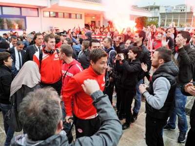 Αποθέωση στα Γιάννενα για τον Ολυμπιακό
