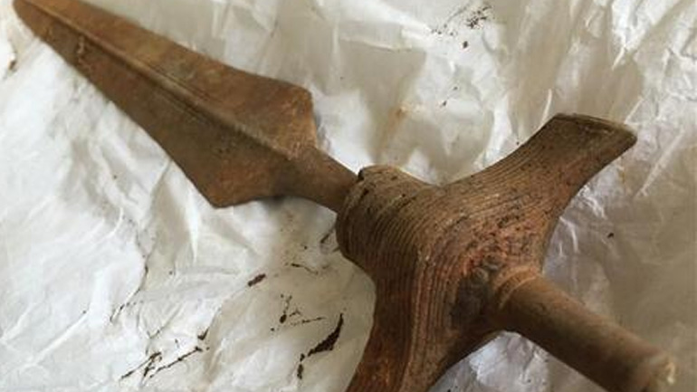 Απίστευτο: Βρέθηκε ξίφος 3.000 ετών!
