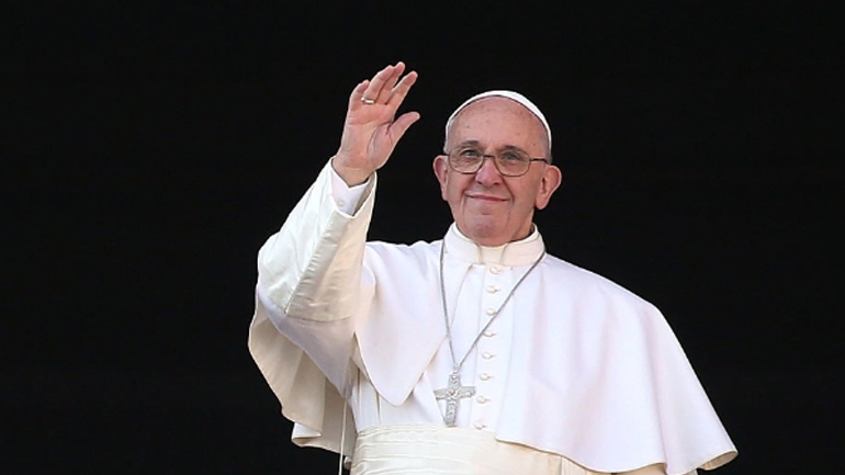 Πάπας: «Η ερωτική διάσταση της αγάπης δεν είναι αναγκαίο κακό»