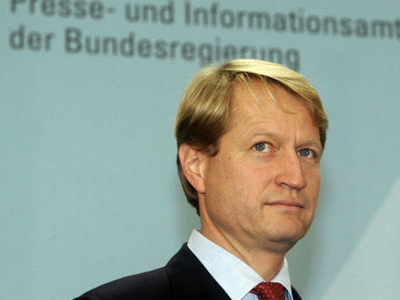 Επιβεβαιώνει και το Βερολίνο το σχέδιο κατά των κερδοσκόπων