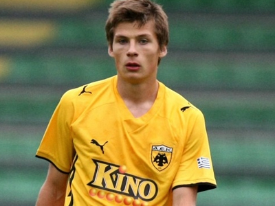 ΑΕΚ: Διάστρεμμα ο Χέλγκασον