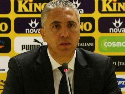 Κωστένογλου: «Προσοχή στα νέα παιδιά»