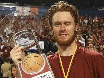 Τρεις μετεγγραφές από τον Κολοσσό