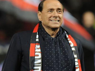 Μίλαν: Επέστρεψε στην προεδρία ο Μπερλουσκόνι