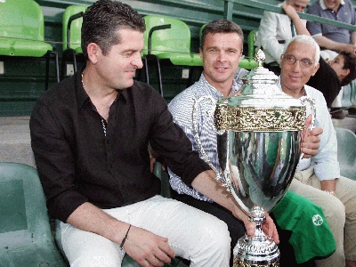 Καπουράνης: «Πρέπει να γίνει στροφή στις ακαδημίες»