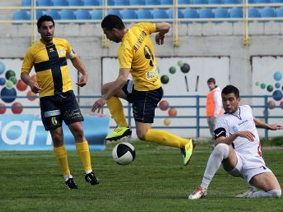 Έκανε… πάρτι στην Καλλιθέα η Καλλονή