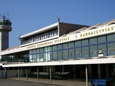 Συνελήφθη Πακιστανός διακινητής στο αεροδρόμιο της Κέρκυρας