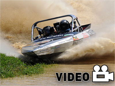 Θεαματική… έξοδος με σκάφος