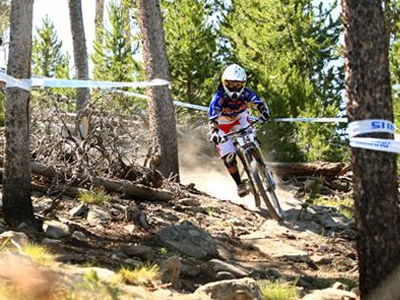 Αγώνας Downhill ΜΤΒ εντός Λεκανοπεδίου