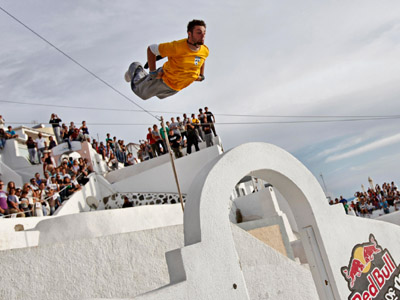 Parkour και πάλι στη Σαντορίνη